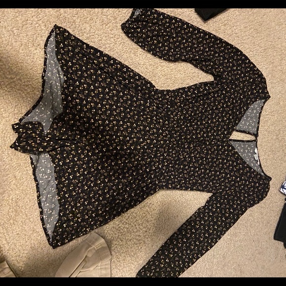 American Eagle Romper - Picture 2 of 4